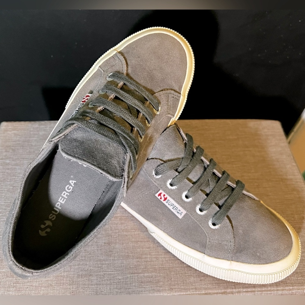 Superga Women's 2750 Suecotw Suede Lather Cotu Classic Sneaker